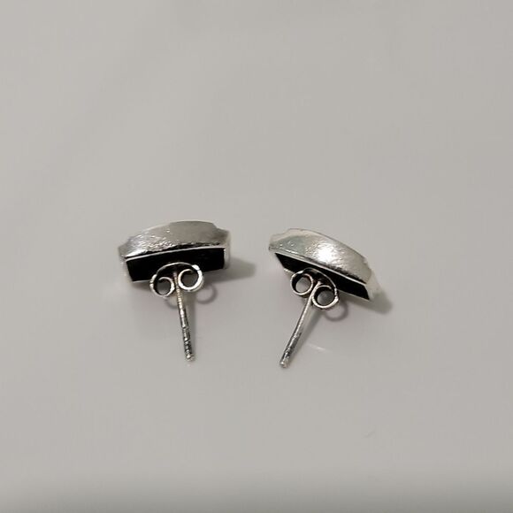 Silver Earings and Pendant Set - Picture 2 of 6